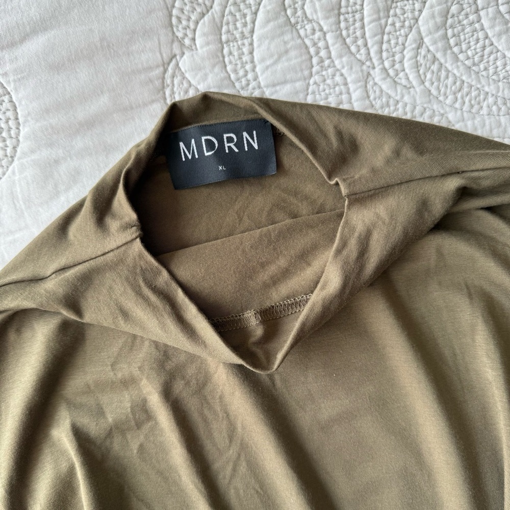 Modern Citizen - Vero Tie-Front Long-Sleeve Dress - Olive Green - Picture 9 of 9